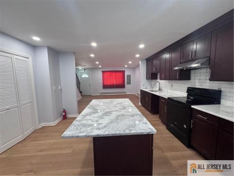 33 Mercer Street Carteret NJ 07008