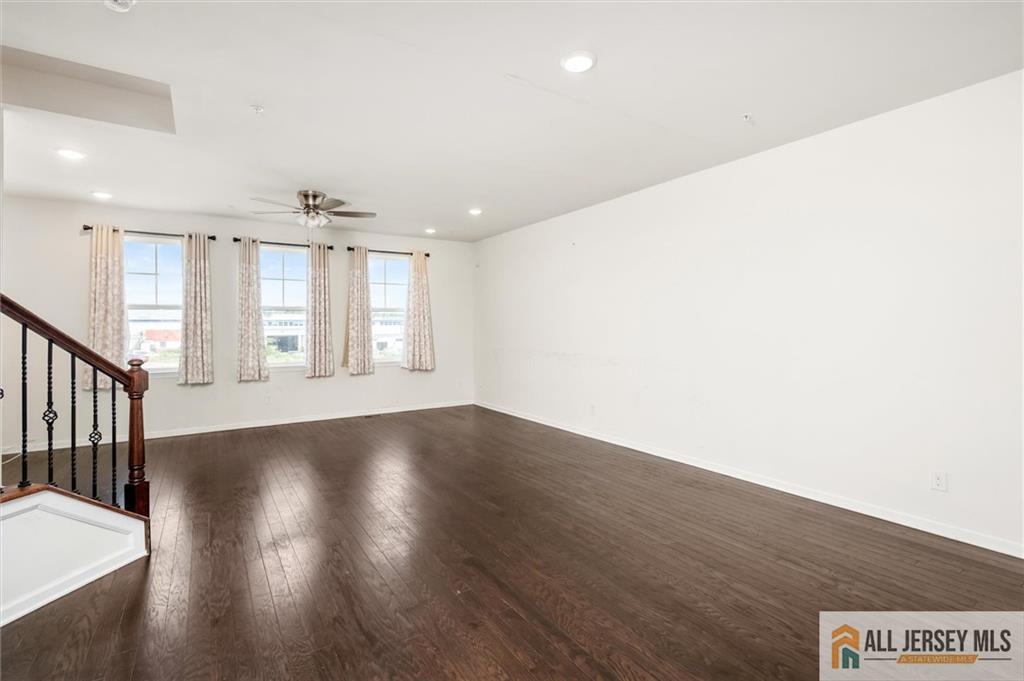 21 Green Street North Brunswick NJ 08902