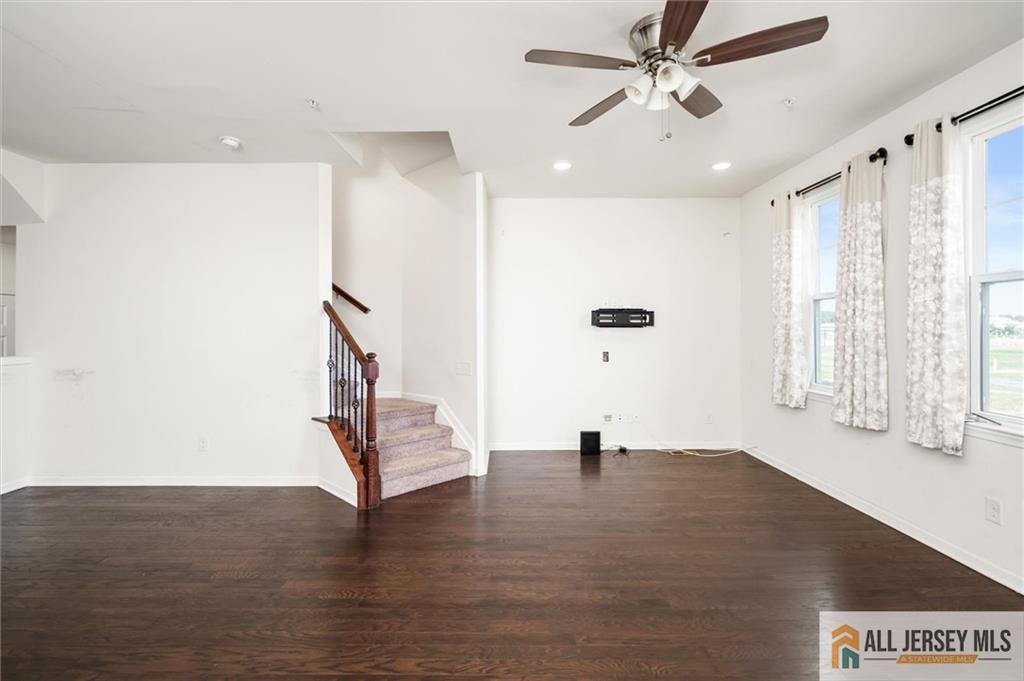 21 Green Street North Brunswick NJ 08902