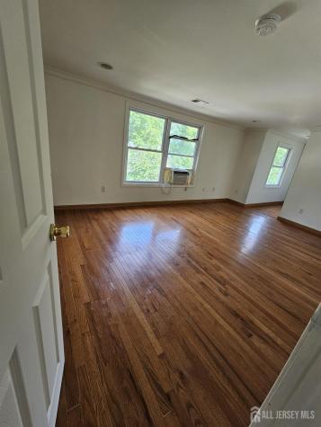 895 Madison Avenue Rahway NJ 07065