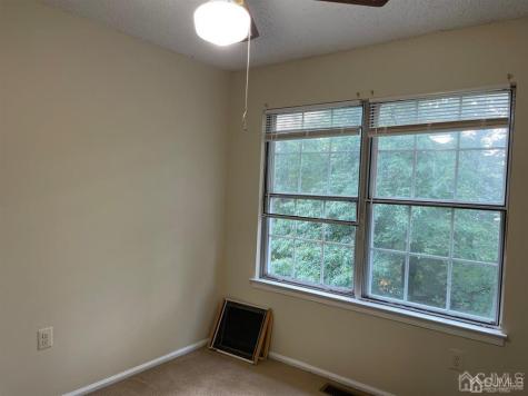 401 Hadleigh Lane North Brunswick NJ 08902
