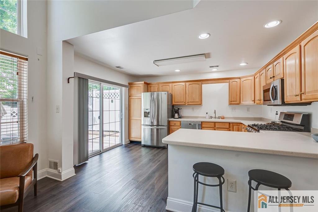 403 Somerset Court South Brunswick NJ 08540