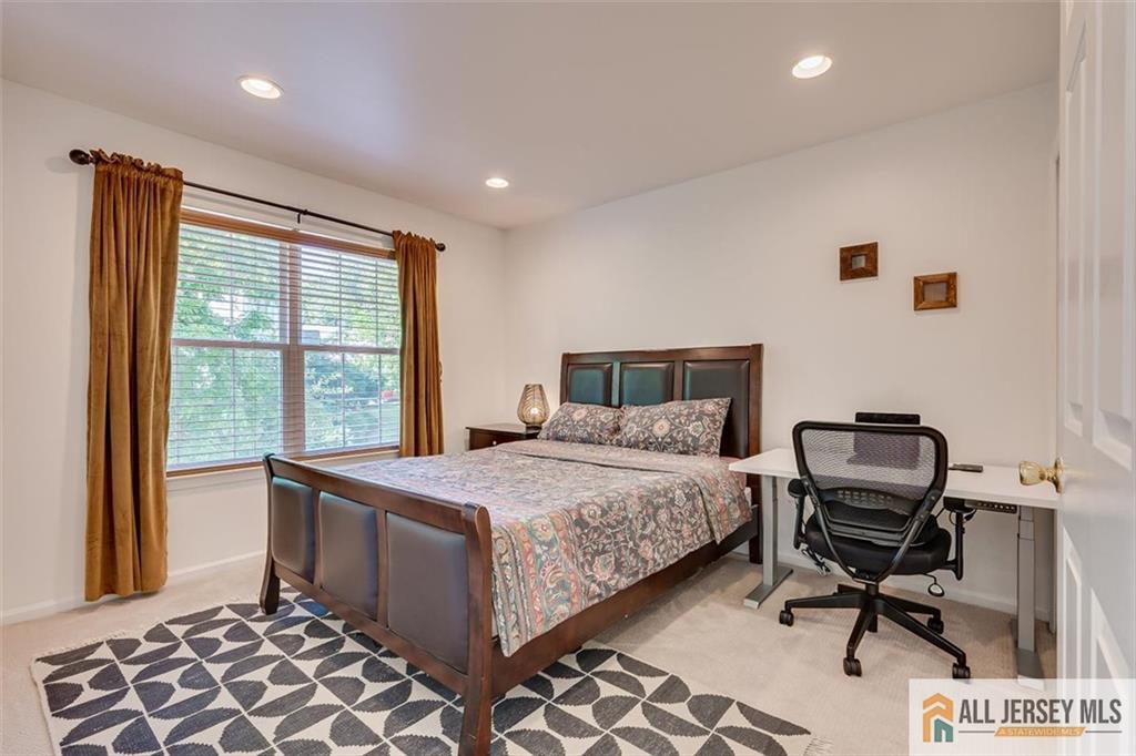 403 Somerset Court South Brunswick NJ 08540