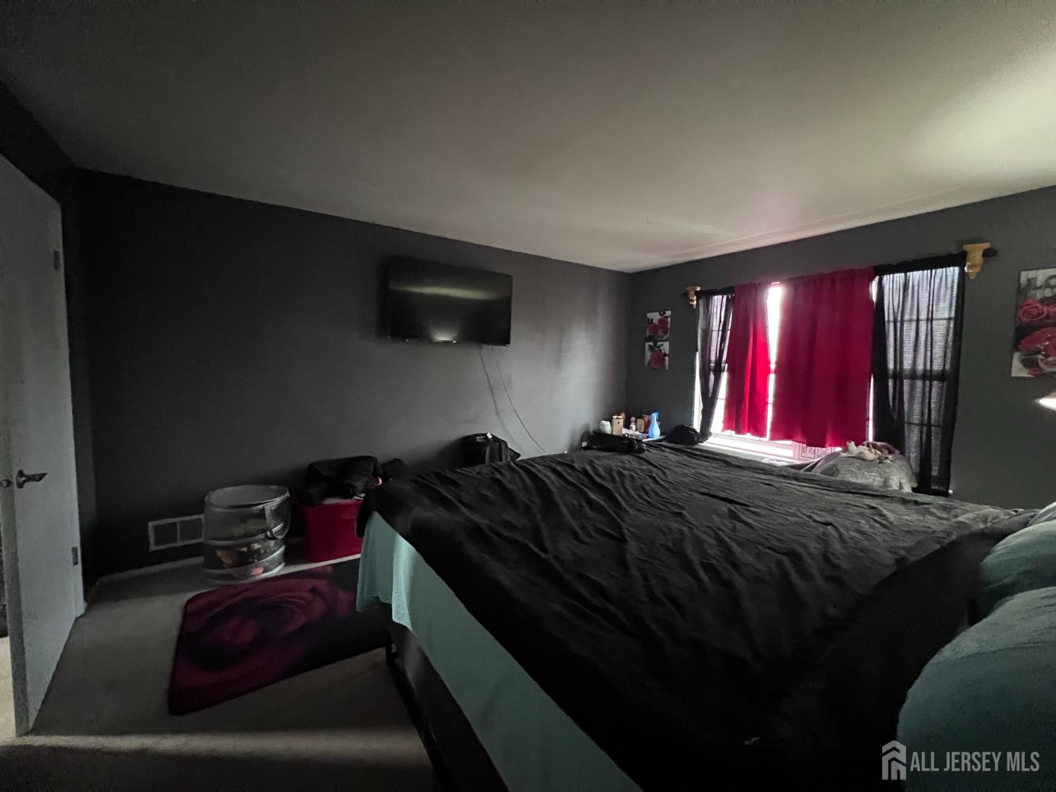 87 Rachel Court Franklin NJ 08823
