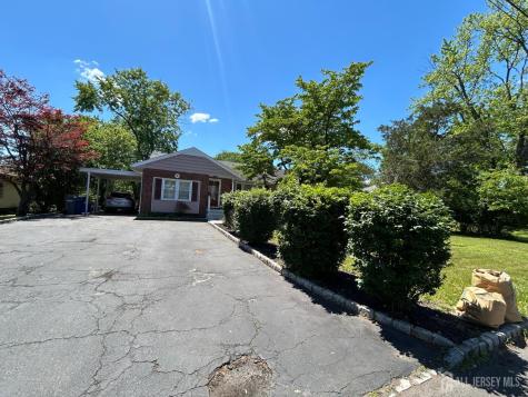 869 Gates Avenue Piscataway NJ 08854