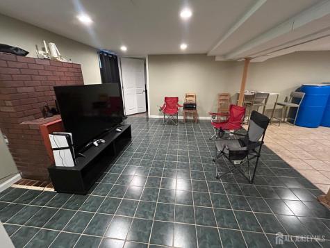 869 Gates Avenue Piscataway NJ 08854