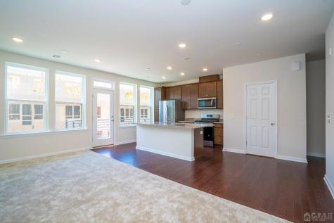 218 Peyton Place New Brunswick NJ 08901