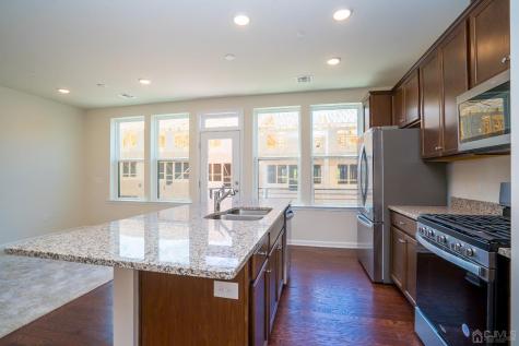 218 Peyton Place New Brunswick NJ 08901