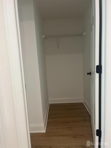 14 Moyse Place Edison NJ 08820