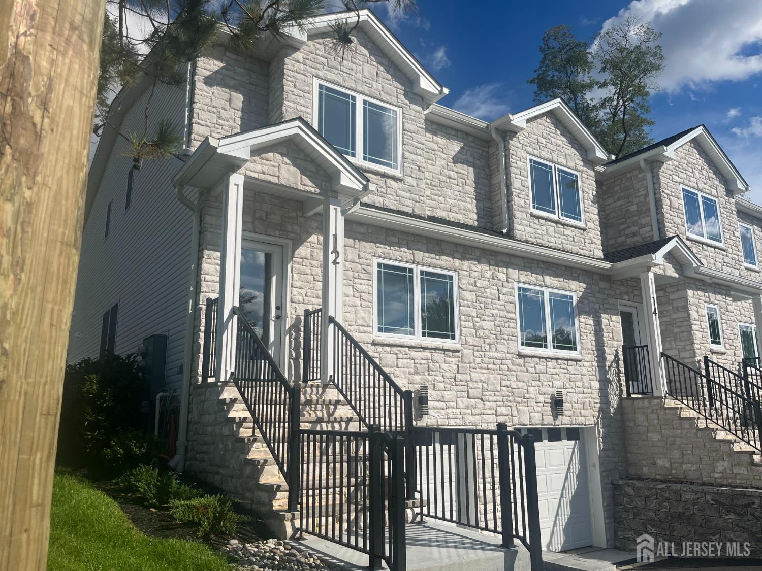 14 Moyse Place Edison NJ 08820