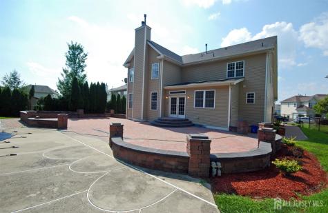41 Fritz Drive Sayreville NJ 08872
