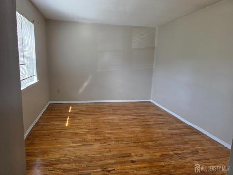 197 Evergreen Road Edison NJ 08837