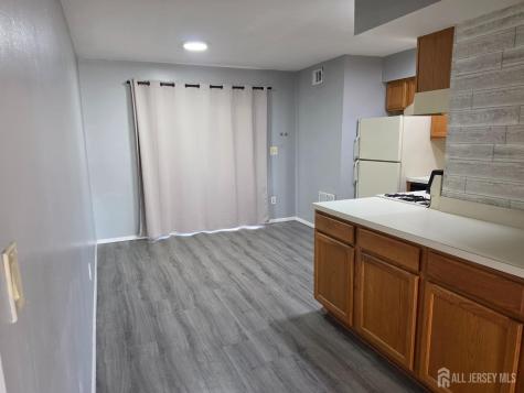 197 Evergreen Road Edison NJ 08837