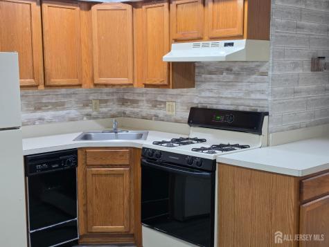 197 Evergreen Road Edison NJ 08837