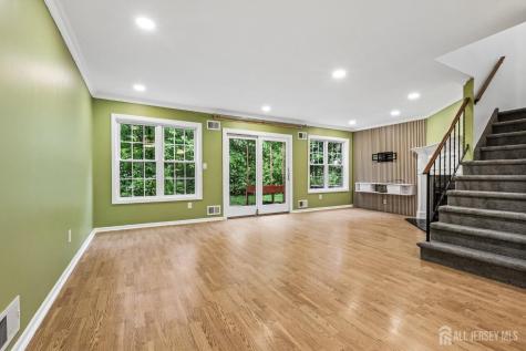 20 Palm Court Edison NJ 08820