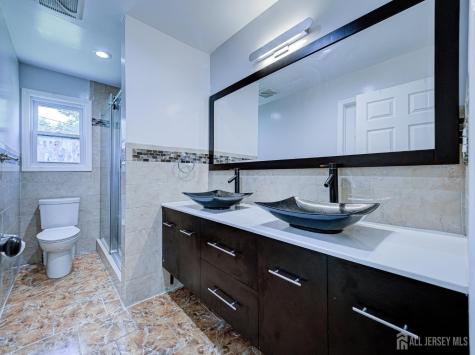 75 School Street Piscataway NJ 08854