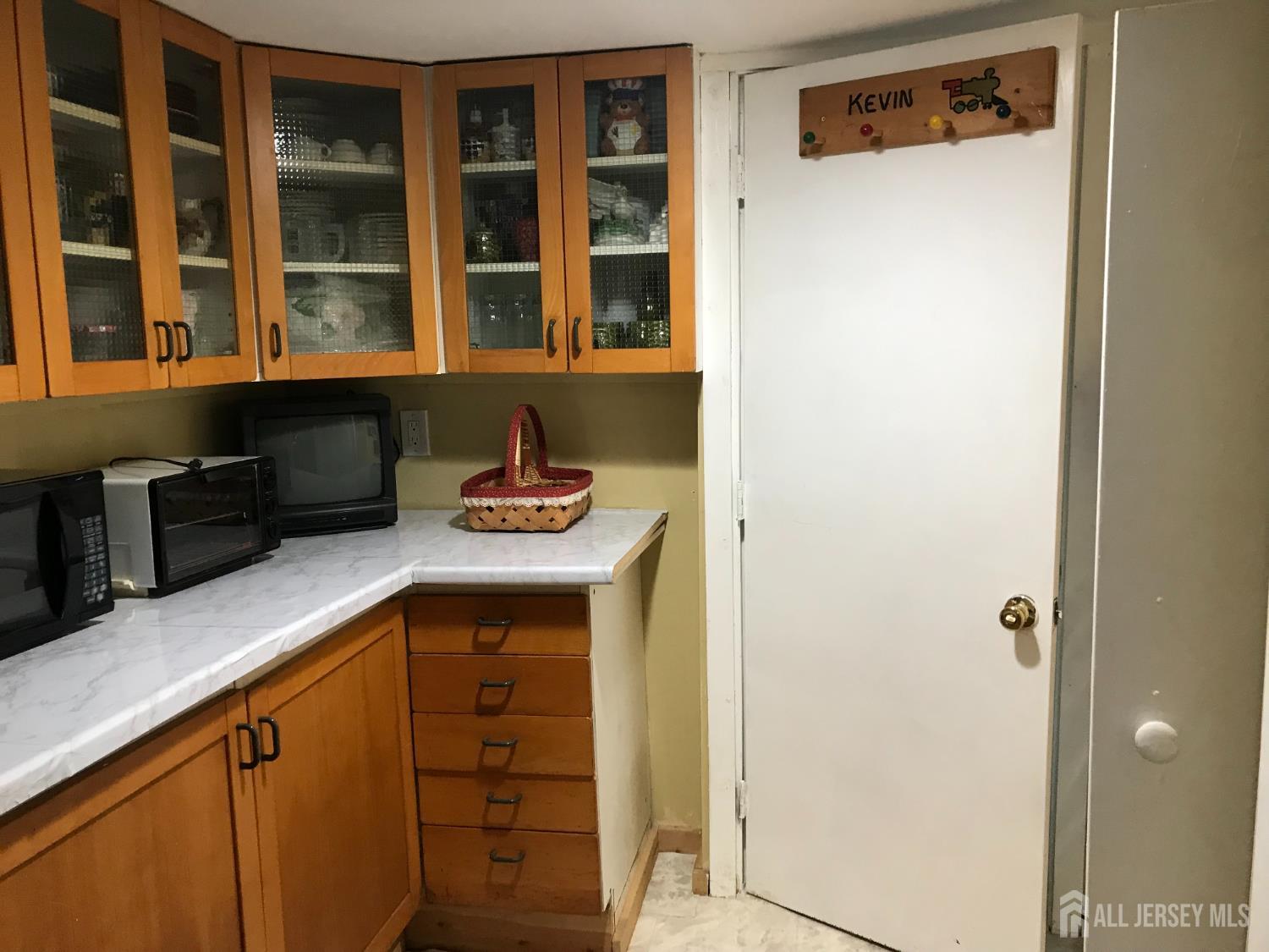 64 Lawrence Avenue Highland Park NJ 08904