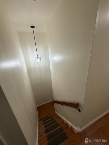 6 Boyard Court Franklin NJ 08873
