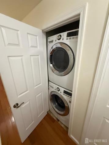 6 Boyard Court Franklin NJ 08873