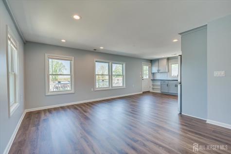 4 Wilcox Avenue South River NJ 08882