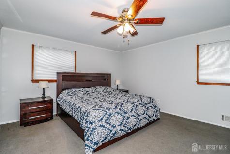 5 Timothy Court Edison NJ 08837