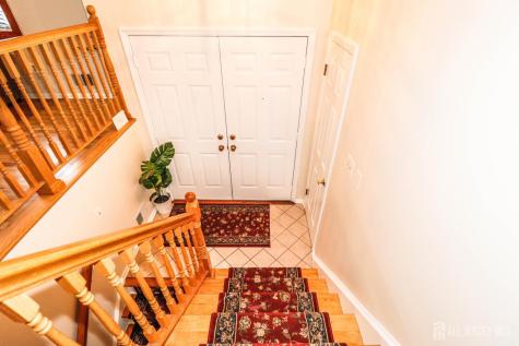5 Timothy Court Edison NJ 08837