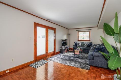 5 Timothy Court Edison NJ 08837