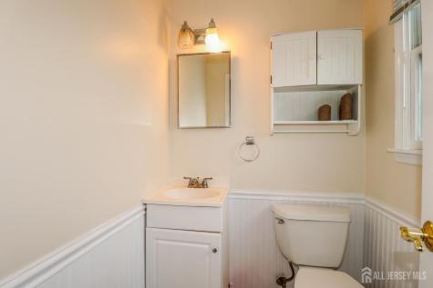 5 Timothy Court Edison NJ 08837