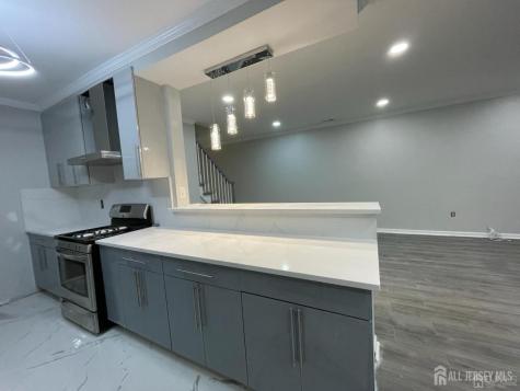 42 Ashford Drive Plainsboro NJ 08536