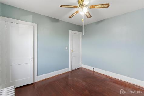 10 Garfield Street Linden NJ 07036
