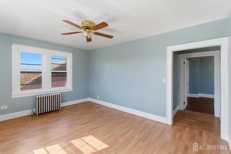 10 Garfield Street Linden NJ 07036