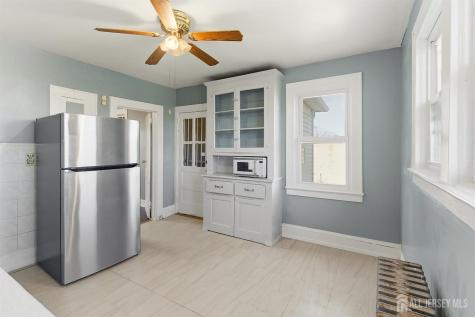 10 Garfield Street Linden NJ 07036