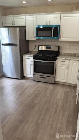 246 Hampshire Court Piscataway NJ 08854