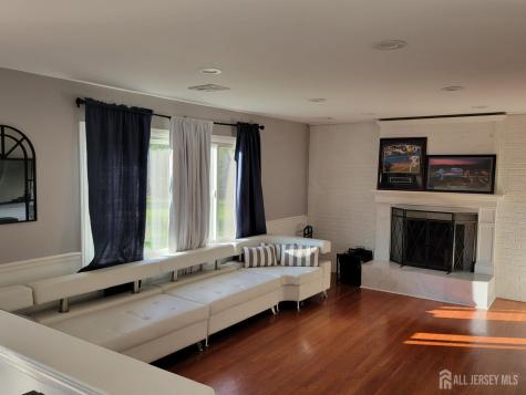 2 Groendyke Circle Millstone NJ 08535