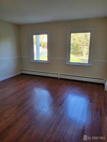 2 Groendyke Circle Millstone NJ 08535