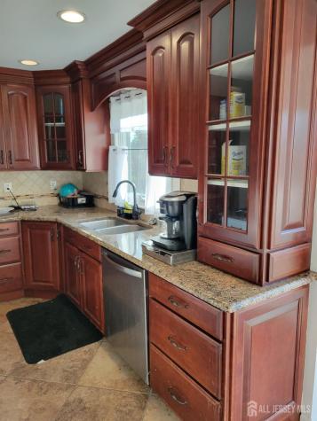 2 Groendyke Circle Millstone NJ 08535