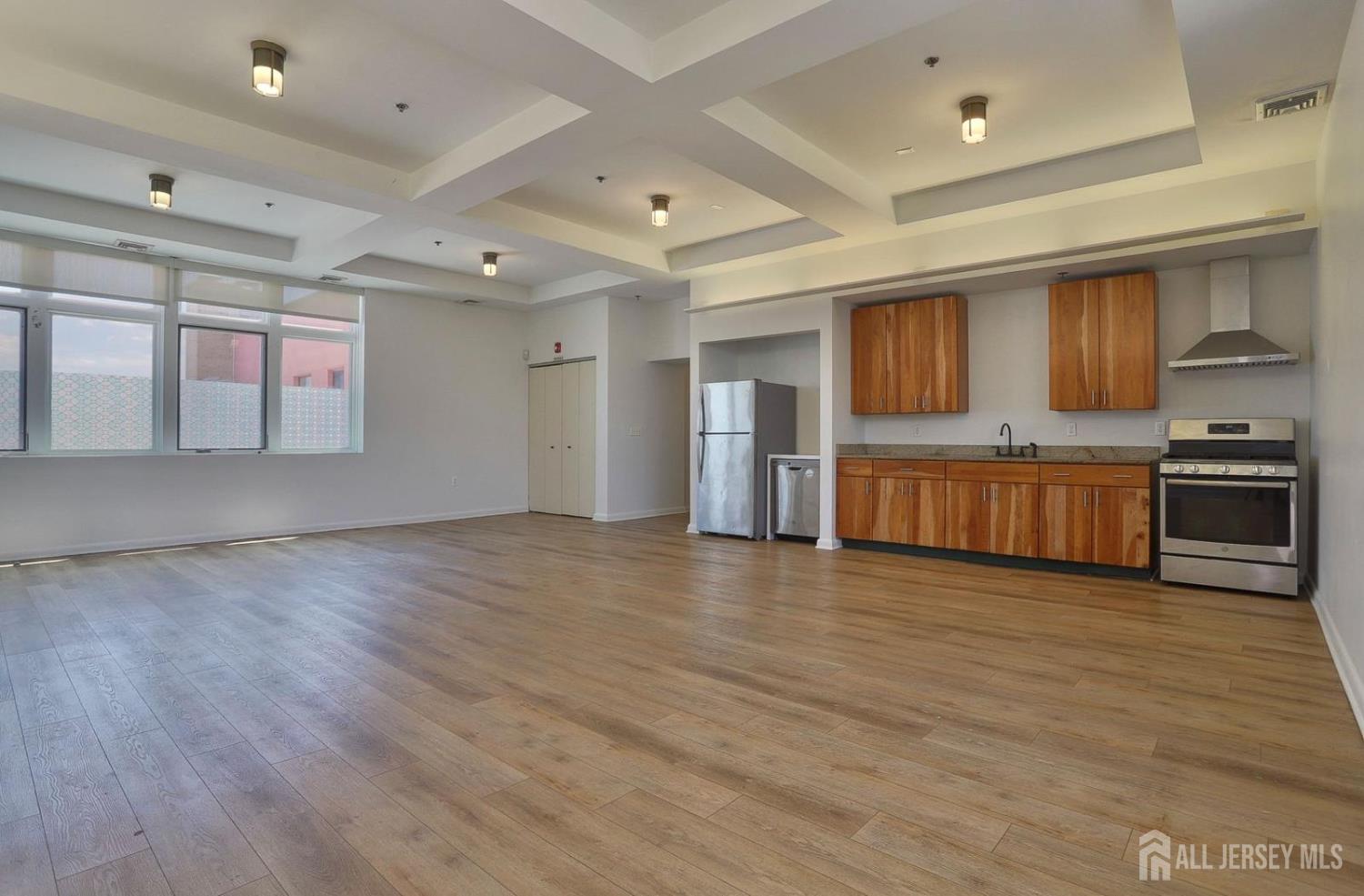 2000 West Street Union City NJ 07087