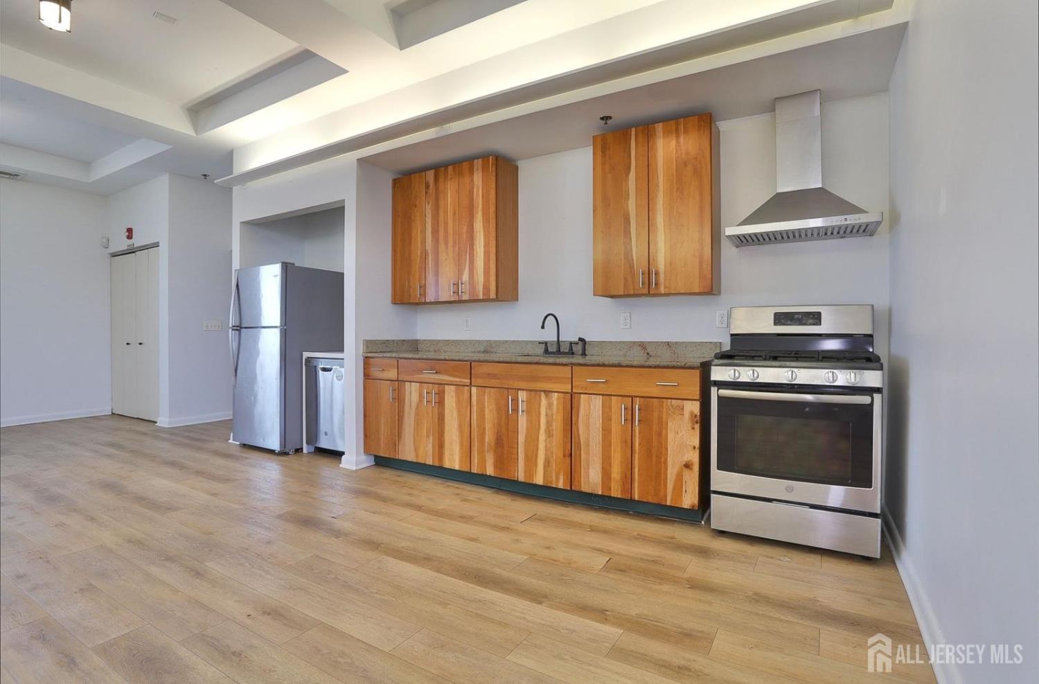 2000 West Street Union City NJ 07087
