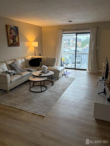 414 Sharon Court Woodbridge Proper NJ 07095