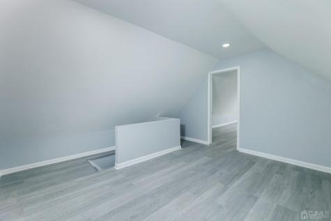 80 Heald Street Carteret NJ 07008