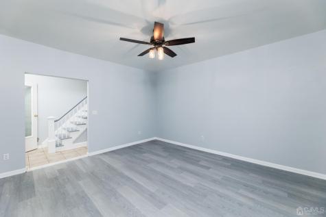 80 Heald Street Carteret NJ 07008