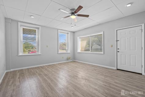 107 Macarthur Avenue Sayreville NJ 08872