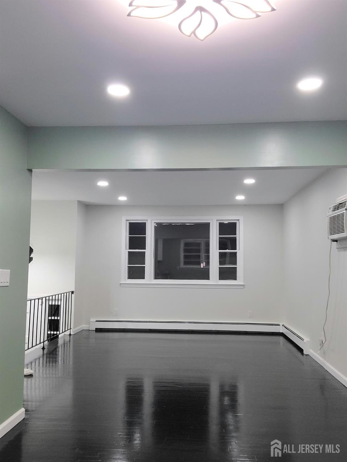 4 Arlington Place Piscataway NJ 08854