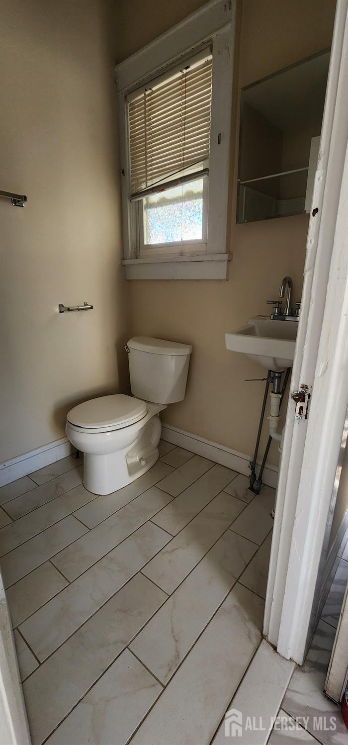 126 Runyon Avenue Middlesex NJ 08846