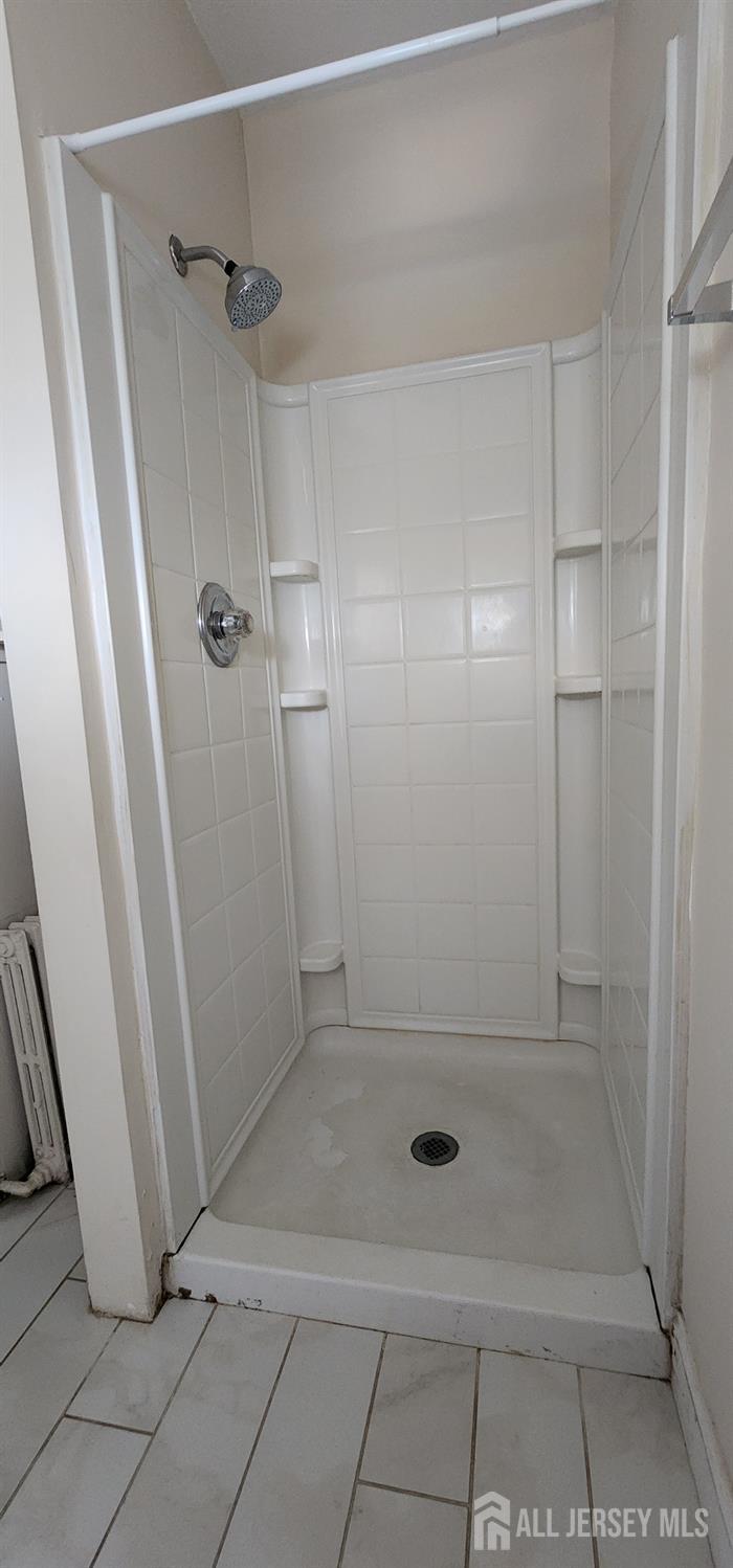 126 Runyon Avenue Middlesex NJ 08846