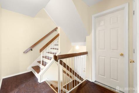 1606 Madaline Drive Avenel NJ 07001