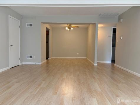 43 Deerberry Lane South Brunswick NJ 08852