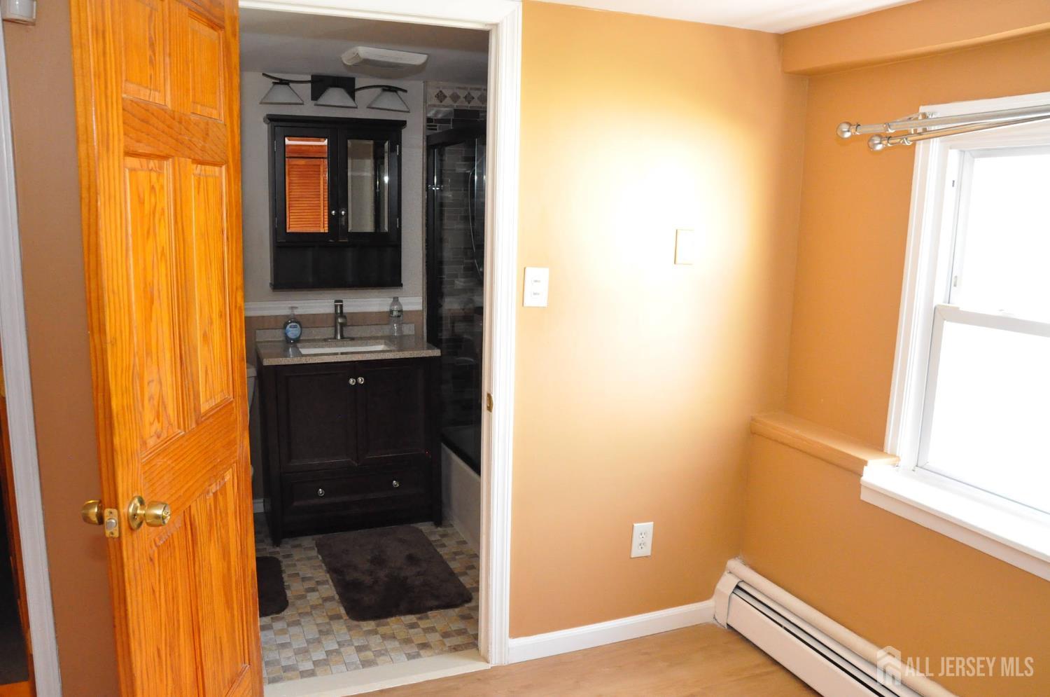 9 Florence Street Parlin NJ 08859