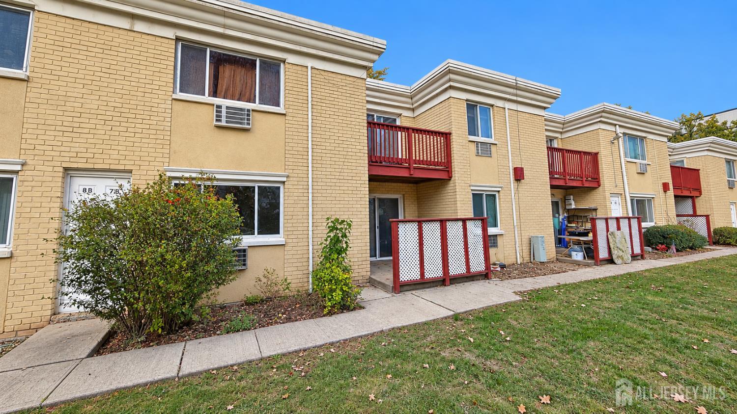 2 Lake Avenue East Brunswick NJ 08816