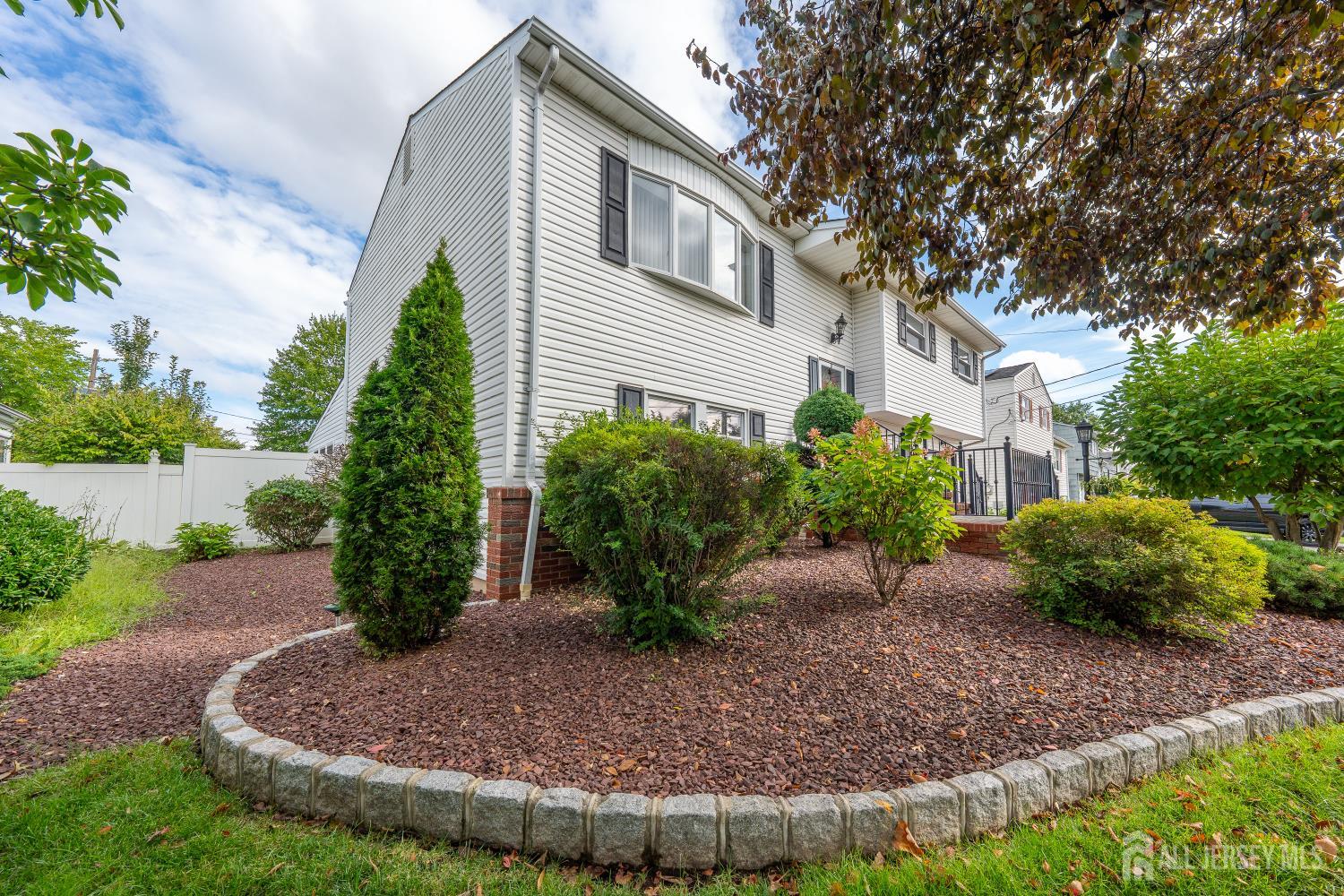 62 Pinho Avenue Carteret NJ 07008